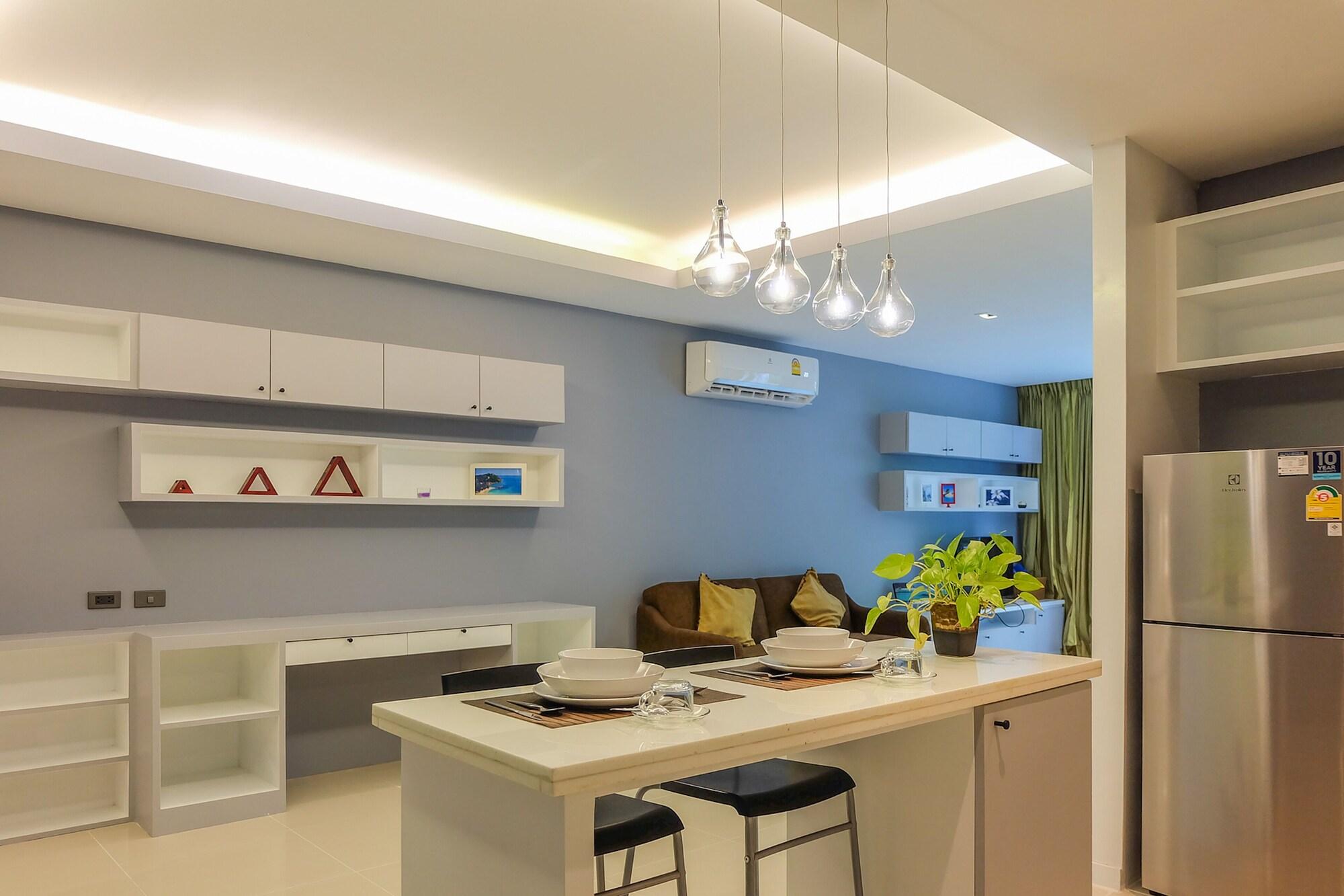 The Trees Club Resort Pantai Kamala Bagian luar foto