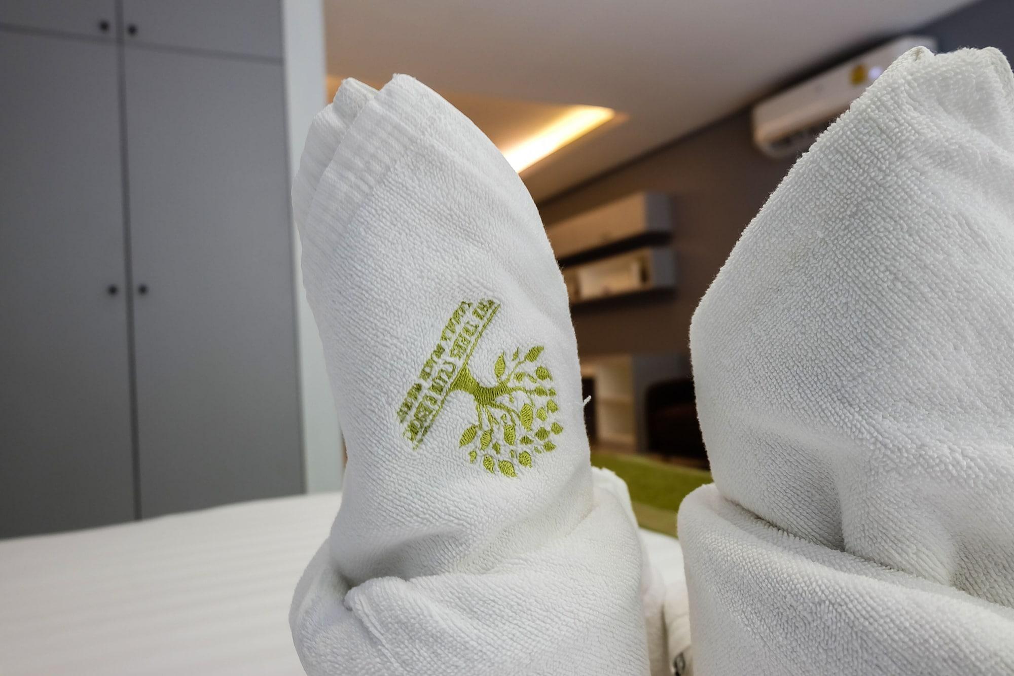The Trees Club Resort Pantai Kamala Bagian luar foto